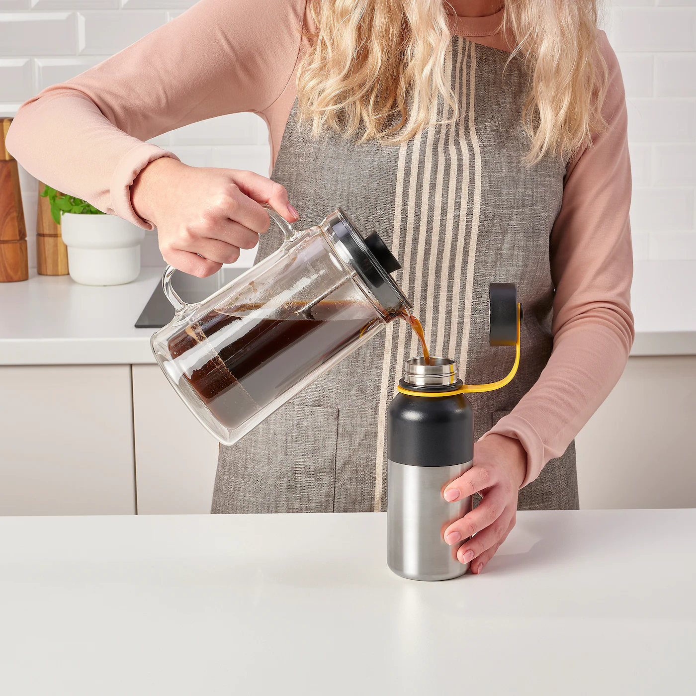 IKEA HETLEVRAD Vacuum Flask Stainless Steel/black 17 Oz - Image 3