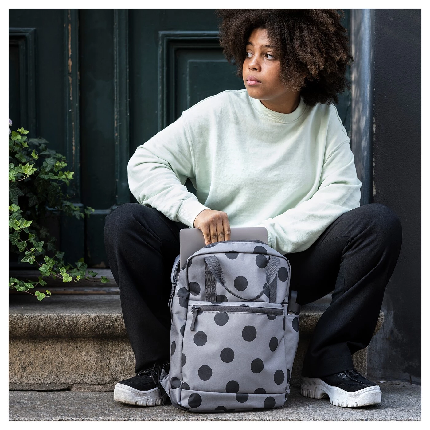 IKEA STARTTID Backpack Dotted/grey/dark Grey 10 ¾x3 ½x15 "/3 Gallon - Image 4